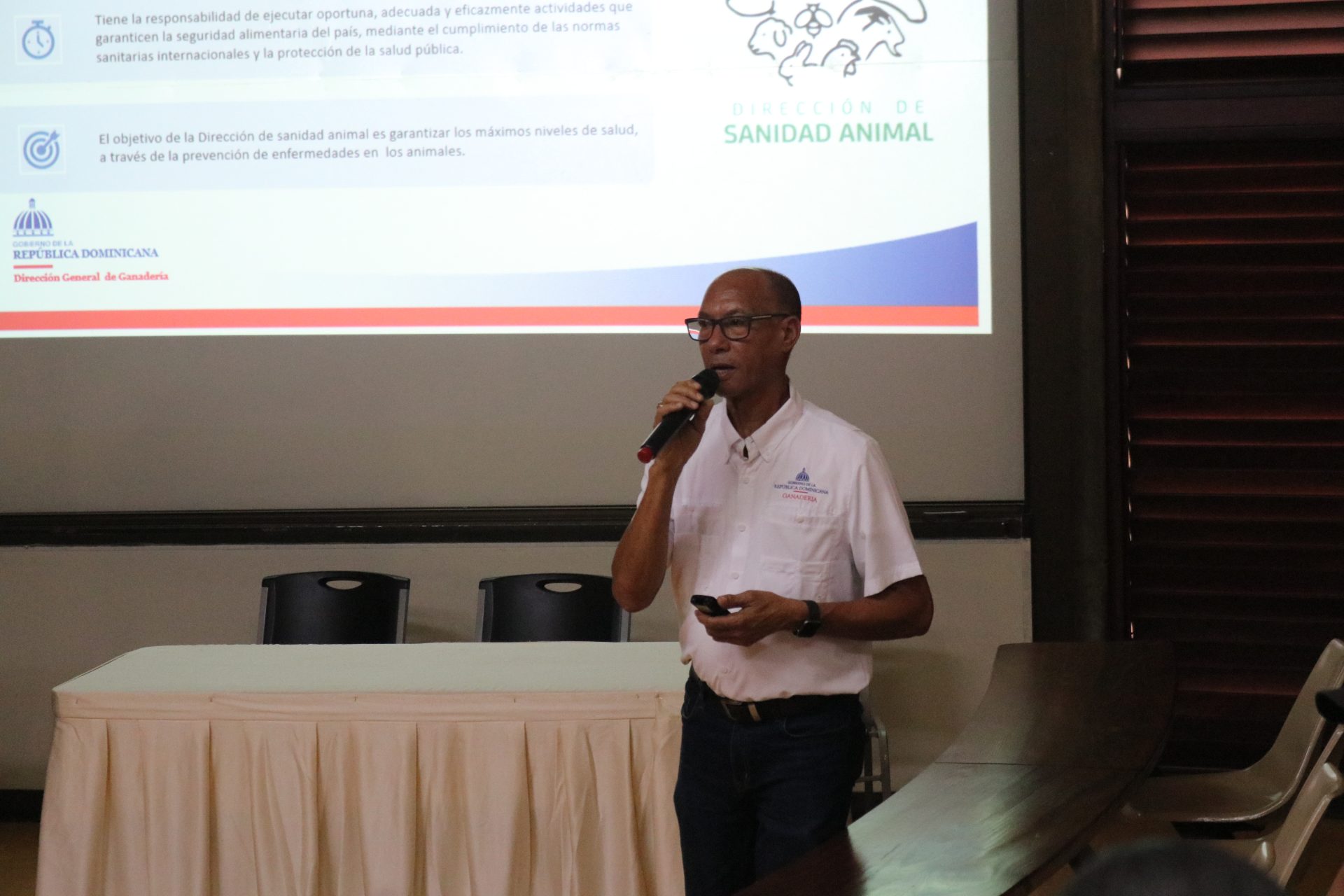 Estudiantes de Medicina Veterinaria fortalecen sus competencias mediante ciclo de charlas especializadas - Imagen 4