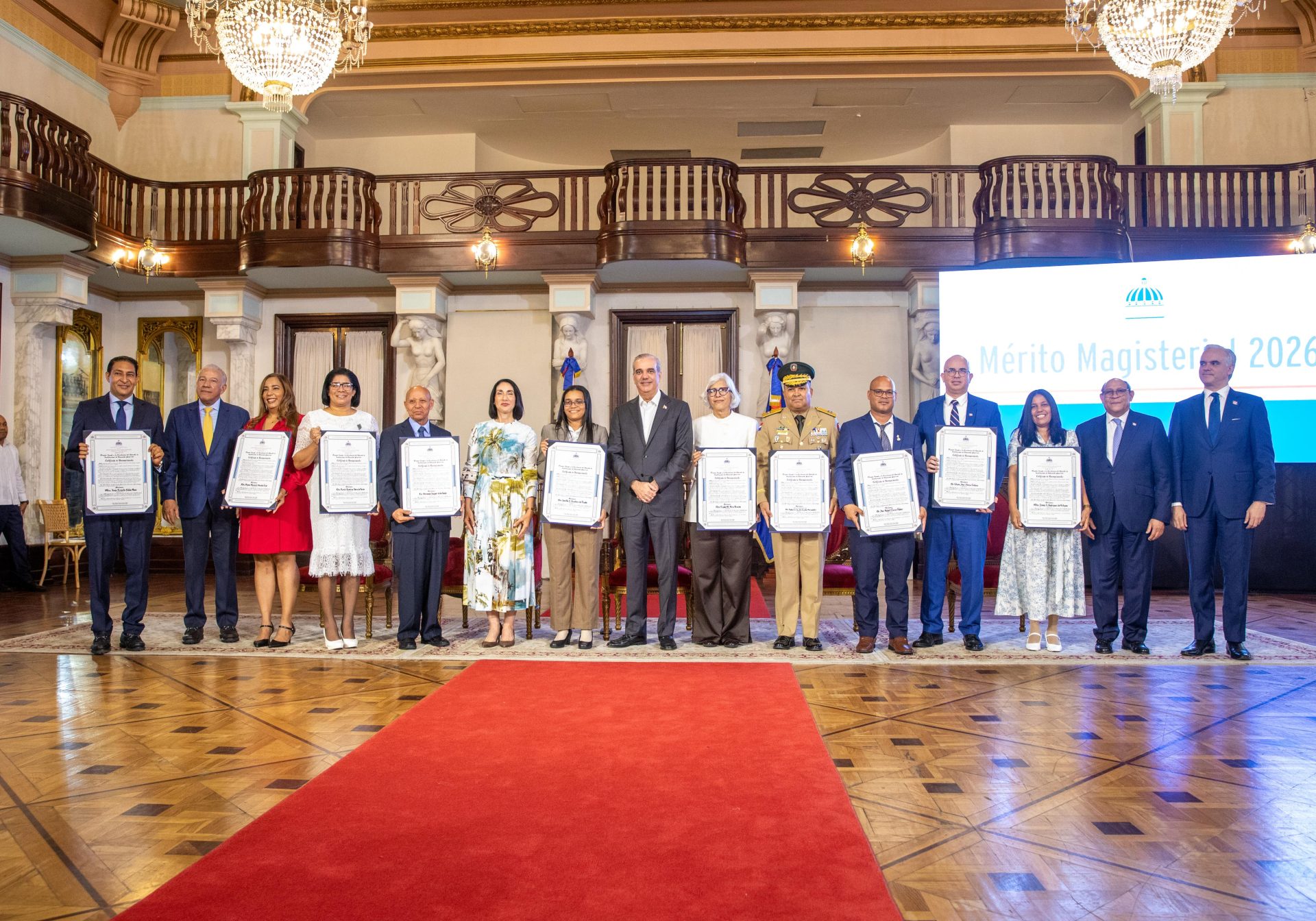 Dra. Yanilka Alcántara recibe Premio a la Excelencia del Docente de Instituciones de Educación Superior - Imagen 3