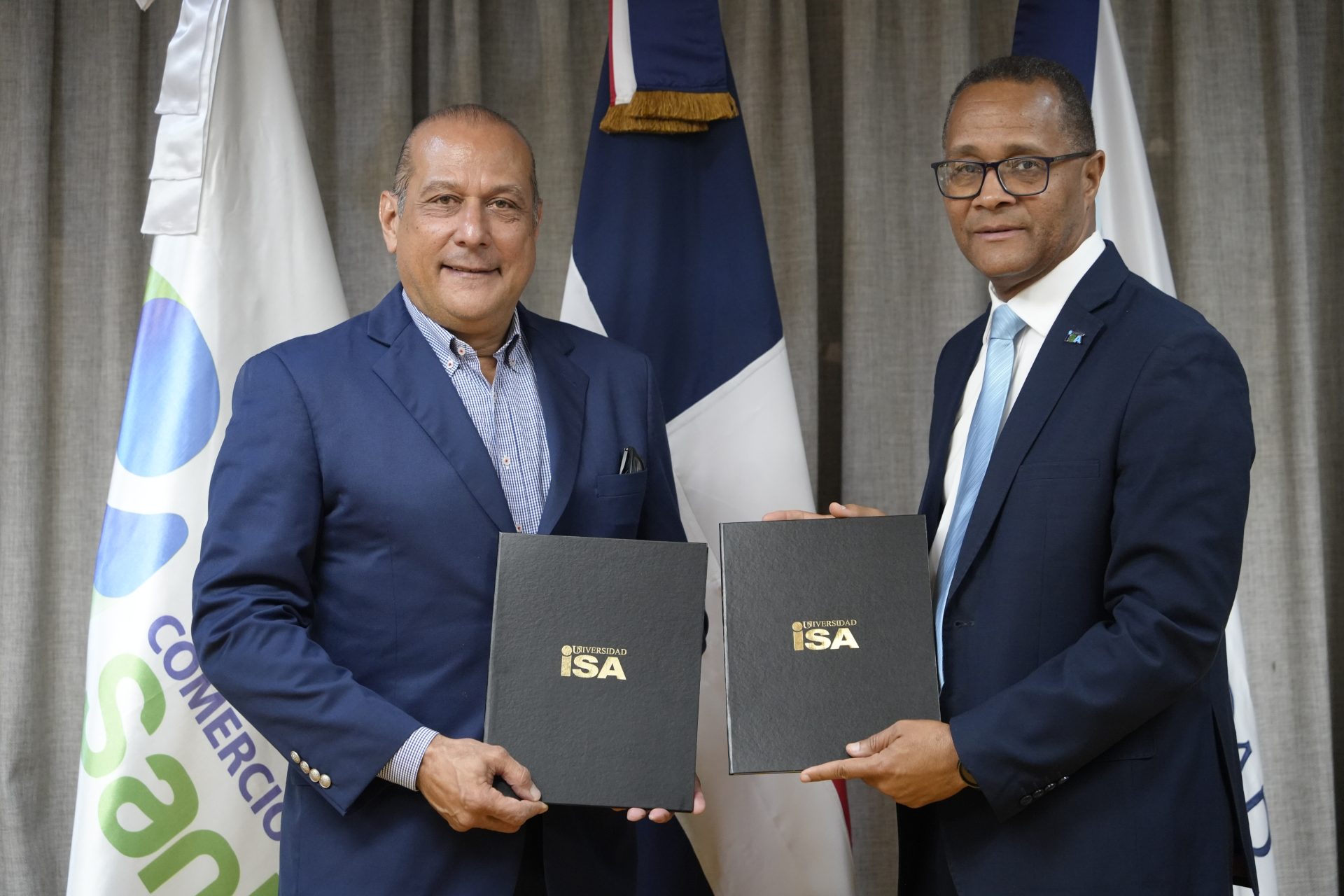 Universidad ISA y Cámara de Comercio de Santiago fortalecen vínculo estratégico para el desarrollo productivo de la región